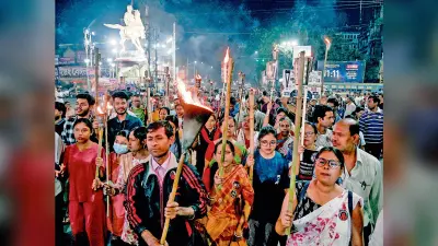 आरजी कर : न्याय की मांग पर 100 जगहों से निकाली रैली