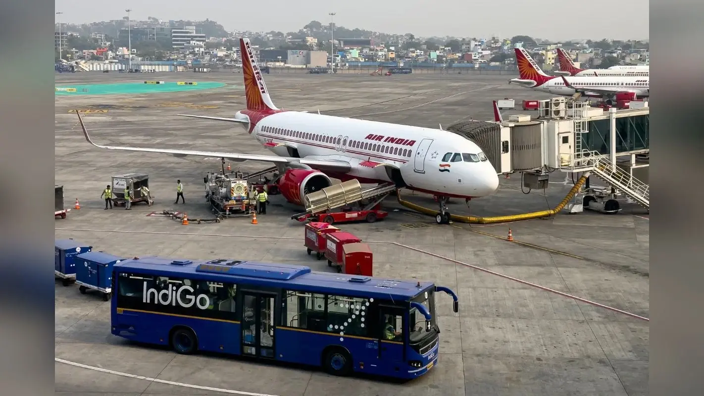 मुंबई एयरपोर्ट को बम से उड़ाने की धमकी से सनसनी