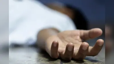 Muzaffarpur News: छोटे ने बड़े भाई पर फेंका तेजाब, पिता-पुत्र समेत तीन झुलसे