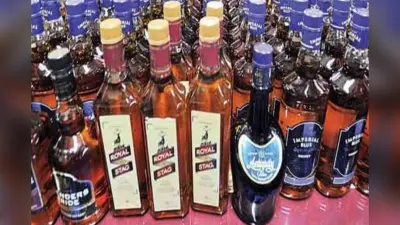 Muzaffarpur News: 20 लाख की विदेशी शराब जब्त, मौके से दो तस्कर भी गिरफ्तार
