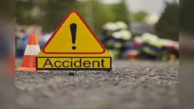 Muzaffarpur News: पेट्रोल लोड टैंकर पलटा, NH28 पर हुआ रिसाव, मौके पर मची अफरा-तफरी