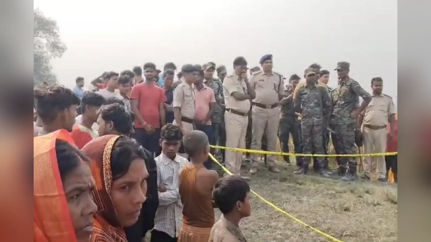 Muzaffarpur News: पारू में चाचा-भतीजे की गोली मारकर हत्या, FSL की टीम कर रही जांच