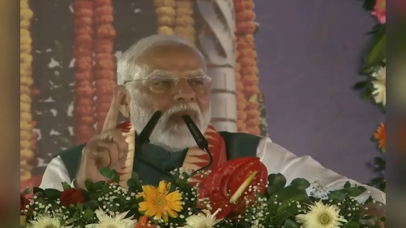 PM Modi: जमुई के इस गांव में 15 नवंबर को तीसरी बार आ रहे पीएम मोदी, जानें इस बार क्या है खास