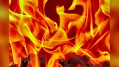 Samastipur News: चप्पल की दुकान में लगी आग, 10 लाख की संपत्ती जलकर राख