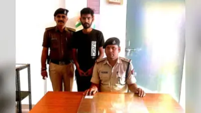 Hajipur: यात्री का मोबाइल छीन कर भाग रहा था चोर, तभी पड़ी RPF की नजर और चढ़ गया हत्थे