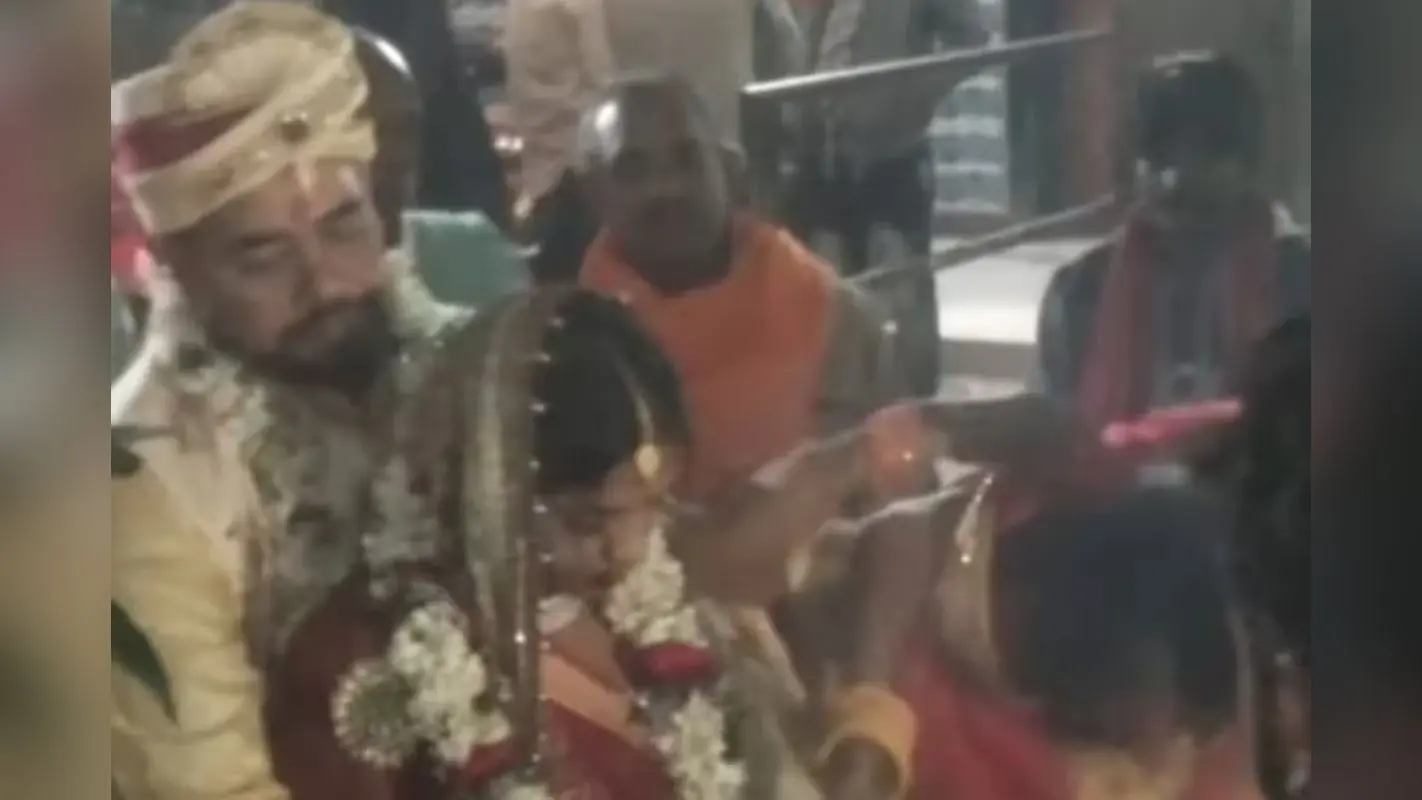 49 साल की उम्र में दूसरी बार दूल्हा बने JDU के पूर्व विधायक, 18 साल छोटी लड़की से रचाई शादी