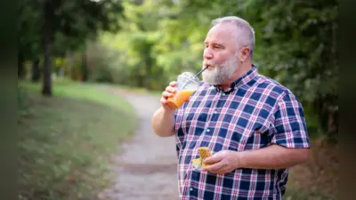 Weight Loss Tips: देखते ही देखते पिघलने लगेगी शरीर में जमी चर्बी, ये जूस हैं आपके लिए बेहद फायदेमंद