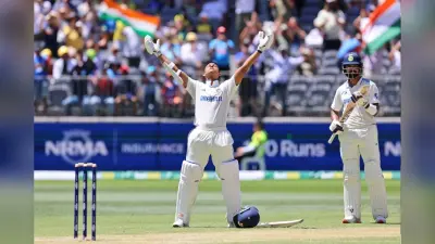 INDvsAUS: यशस्वी भव! शानदार जायसवाल ने छक्के साथ पूरा किया शतक, देखें वीडियो