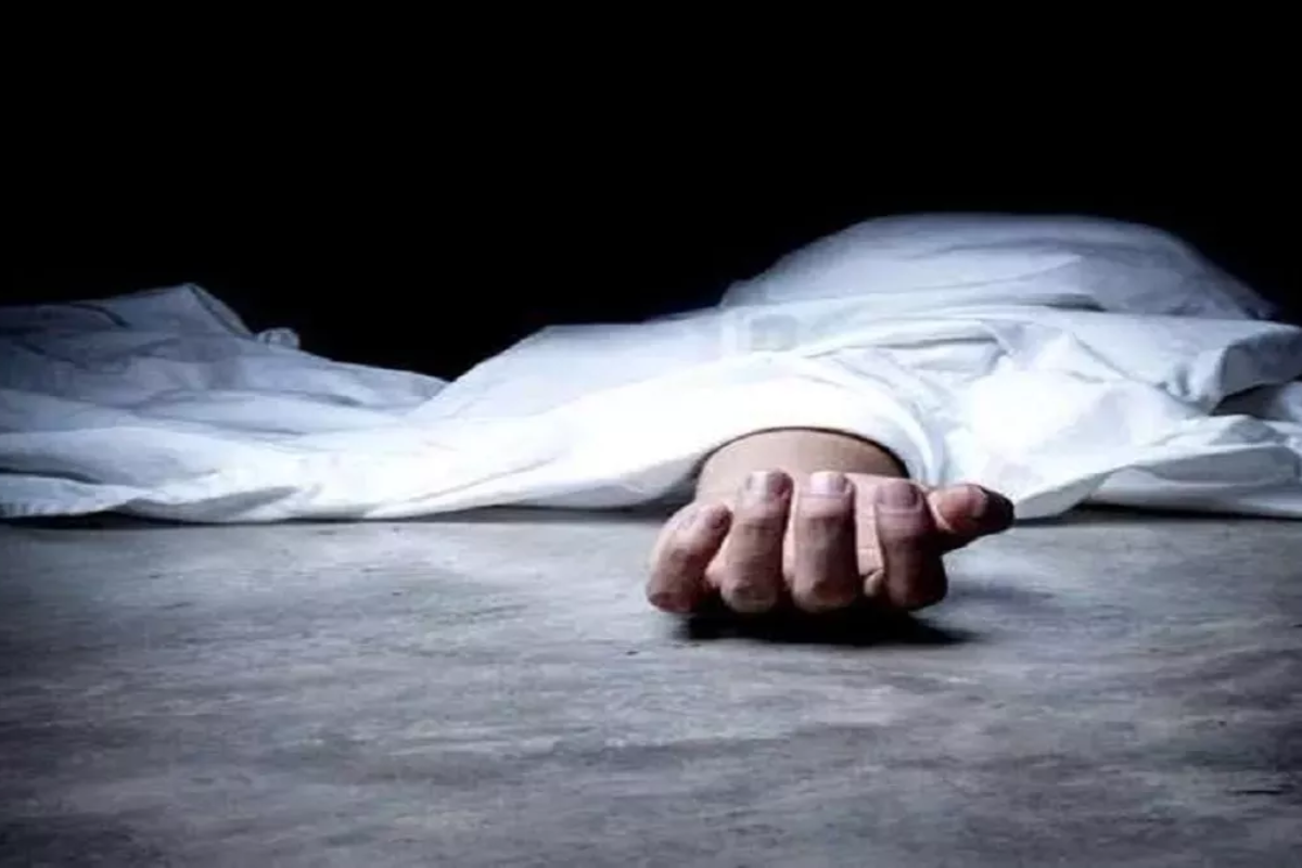 Bettiah News: आपसी विवाद में युवक की पीट-पीटकर हत्या, संदिग्ध हालत में पड़ा मिला शव