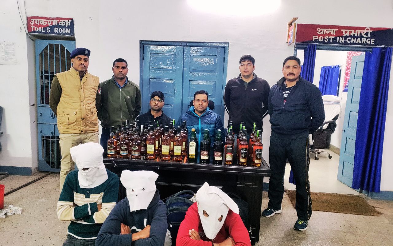 हटिया के 3 नंबर प्लेटफॉर्म पर 17 से 21 वर्ष के 4 लड़कों के कारनामे देख आरपीएफ जवान रह गए दंग