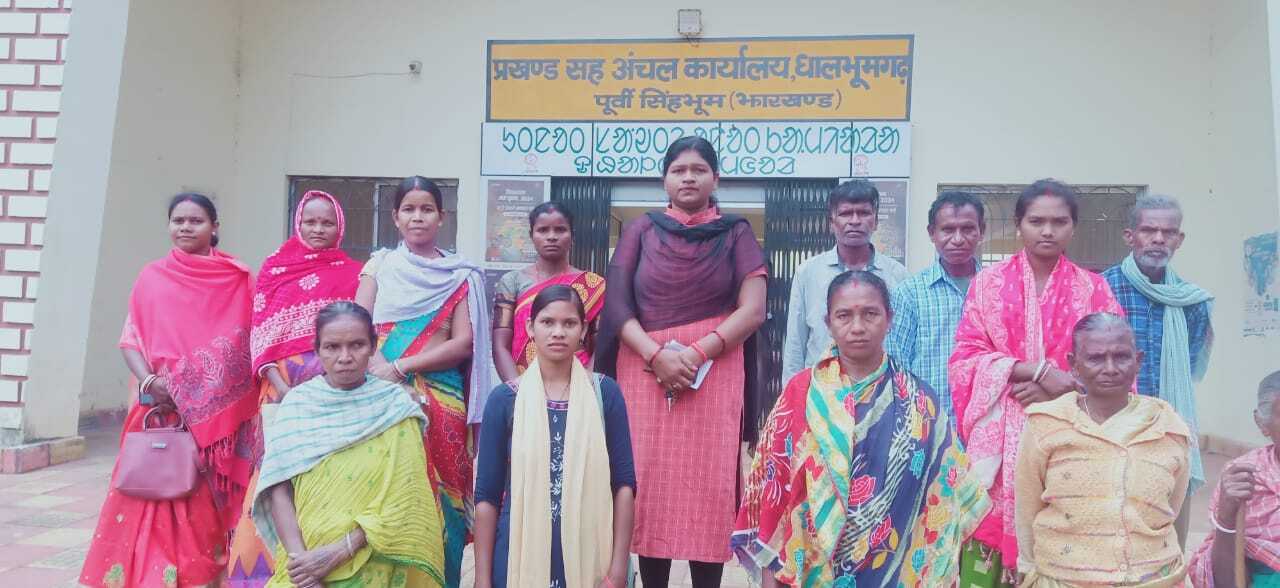 East Singhbhum : मंईयां सम्मान योजना की राशि नहीं मिलने की शिकायत, बुजुर्ग और दिव्यांगों की पेंशन राशि बढ़ाने की मांग