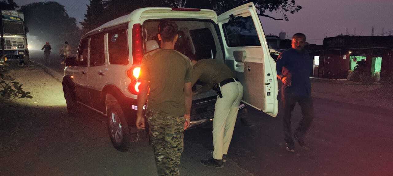 पुलिस ने चलाया वाहन चेकिंग अभियान