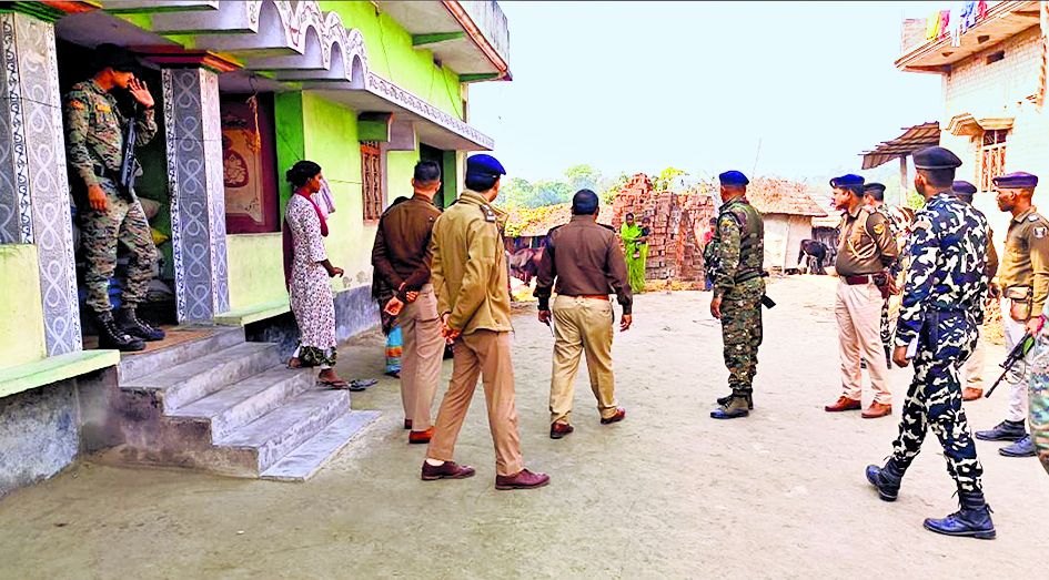 Gopalganj News : पुलिस उत्पीड़न की जांच करने पहुंचे डीआइजी, गोपालपुर के थानेदार को किया गया निलंबित