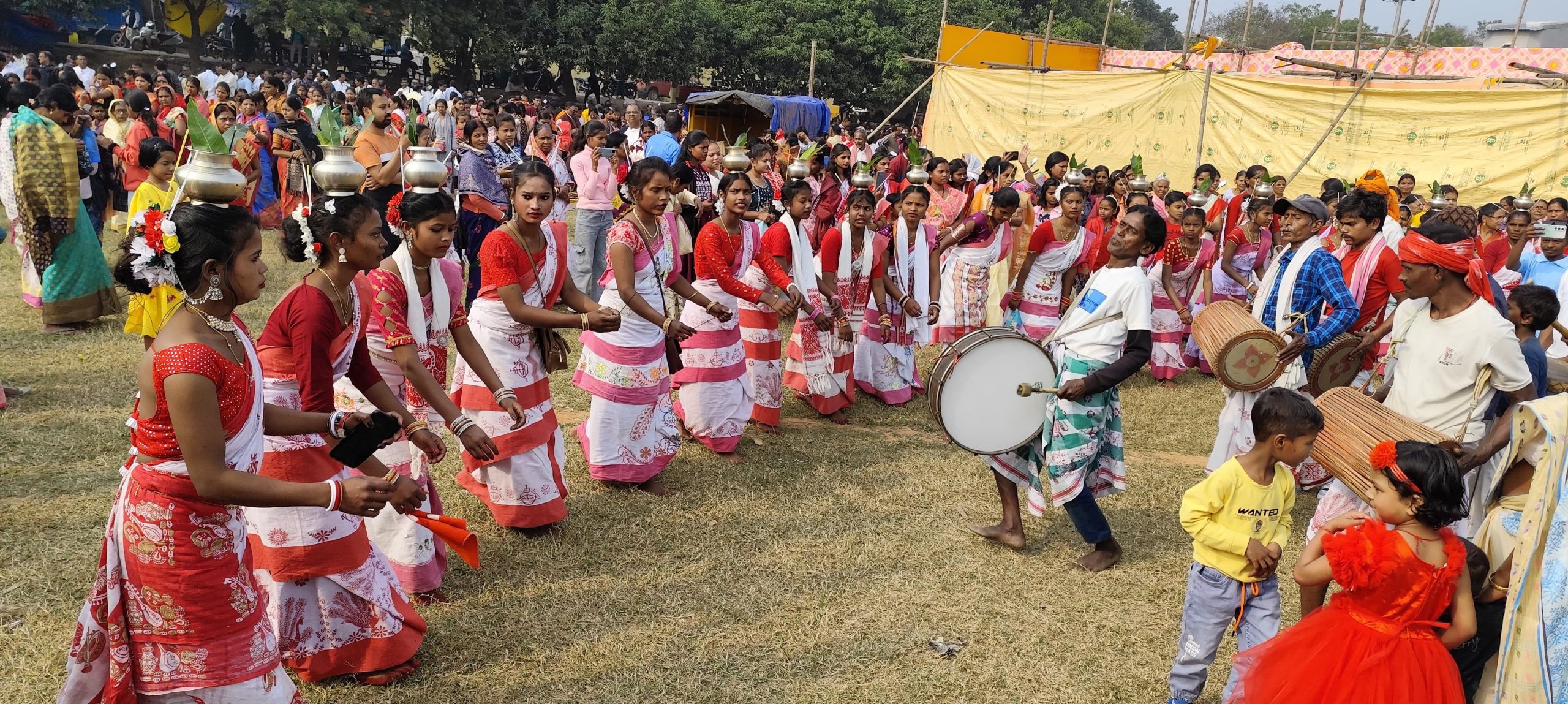 East Singhbhum News : सेवा ही भक्ति है, दीक्षा देकर उन्हें अपने अनुकूल ढालें : यदुनाथ