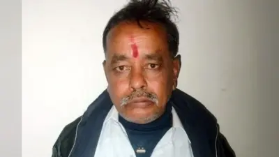 Muzaffarpur: कातिब मुकेश हत्याकांड में पांच हजार का इनामी धराया, STF ने खादी भंडार से किया गिरफ्तार