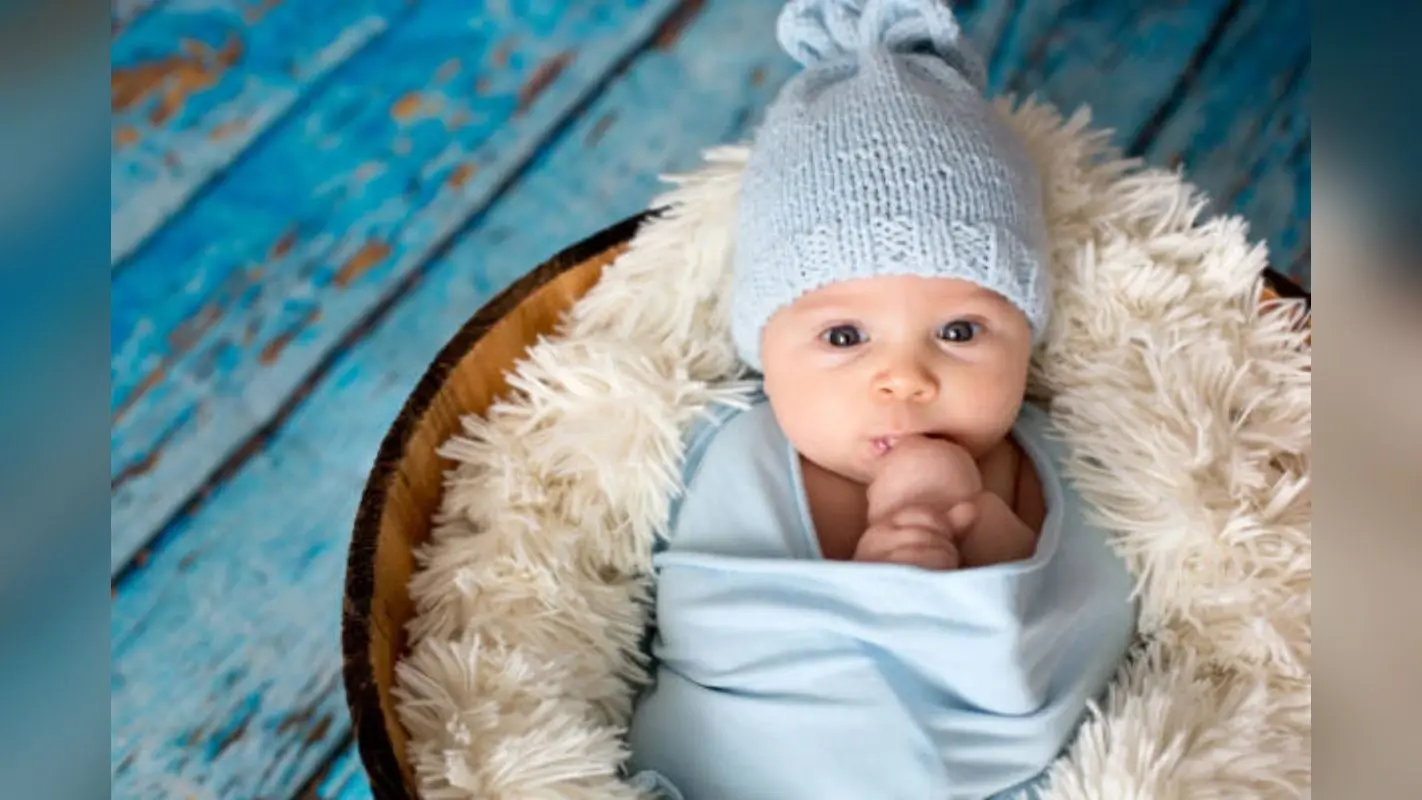 Baby Names: अपने बच्चे को दें ‘द’ अक्षर से शुरू होने वाले ये प्यारे नाम, जिनके मतलब भी हैं खास