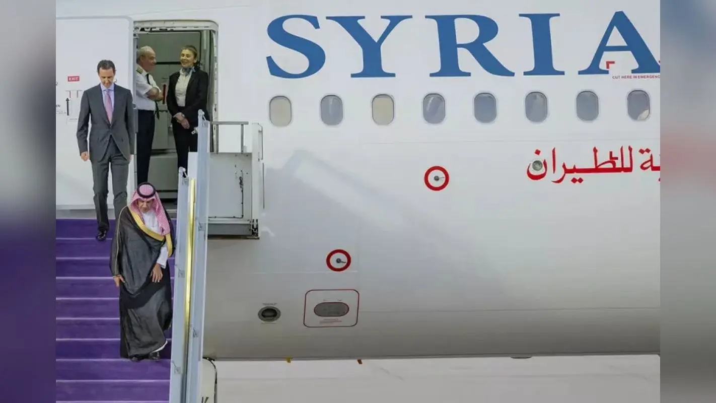 Bashar Al Assad: कहां गया बशर अल-असद का विमान! रडार में नहीं आ रहा लोकेशन, क्या हो गया क्रैश?