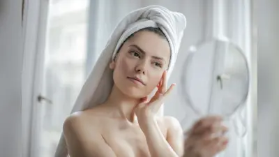 Glowing Skin : अगर आपको भी चाहिए ग्लोइंग स्किन तो पियें इस फल का जूस
