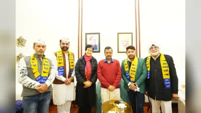 Delhi News: धू-धूकर जलने लगा राजौरी गार्डन स्थित रेस्टोरेंट, आग बुझाने में दमकल कर्मियों के भी छूटे पसीने, देखें Video