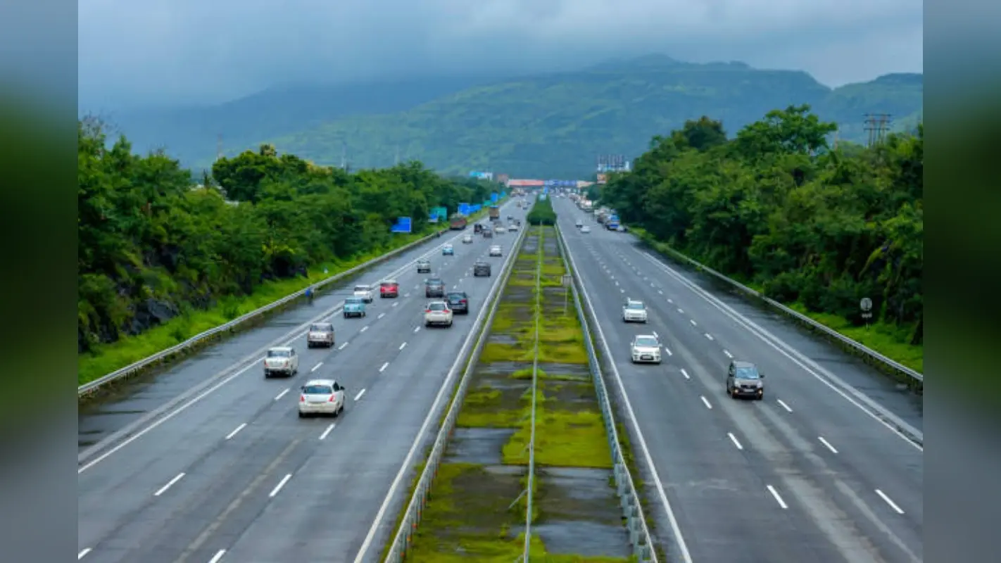 Expressway News: इस एक्सप्रेसवे से चमकेगी बिहार के इन जिलों की किस्मत, बड़े शहरों में आना जाना होगा आसान