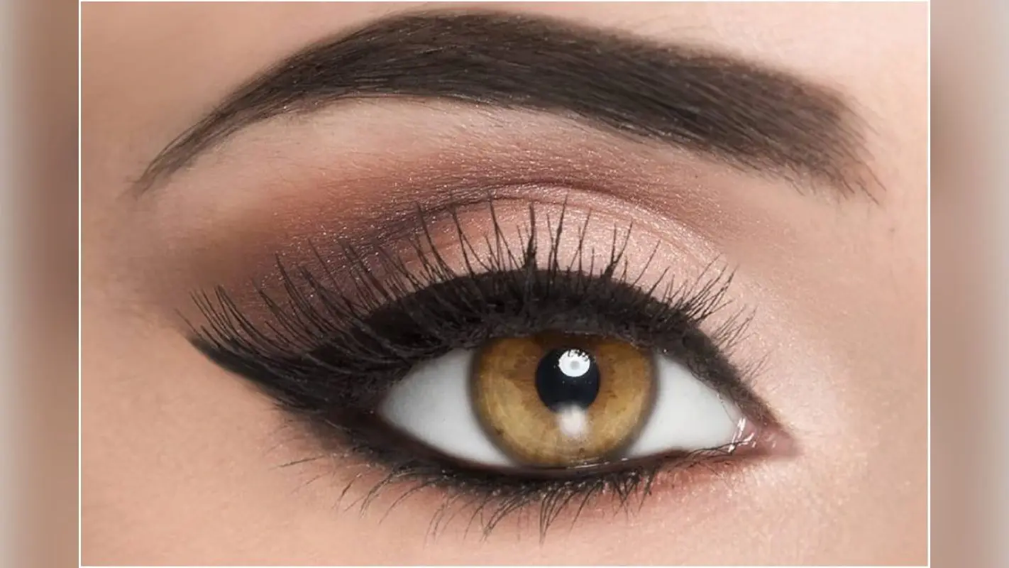 Personality Based on Eyebrow Shape : सटी हुई आइब्रो वाले लोग होते हैं ऐसे, जानें उनके अद्भुत गुण