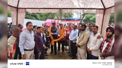 Jamshedpur news. टाटा मोटर्स न्यू ड्रीम लाइन कर्मियों के वनभोज में महामंत्री हुए सम्मानित