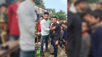 क्रिकेट टूर्नामेंट में चांदपुर ने गोगरी को सात विकेट से हराया
