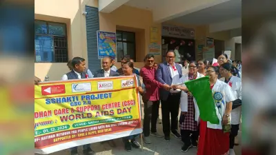 Katihar news :विश्व एड्स दिवस पर शहर में निकाली गयी जनजागरूकता रैली, लोगों को दी गयी जानकारी