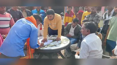 DHANBAD NEWS : मौत के आठ दिन बाद बरवाअड्डा पहुंचा मजदूर का शव, 2.5 लाख में हुआ समझौता