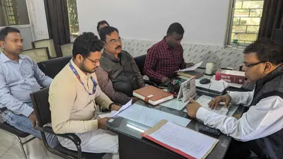 राष्ट्रीय लोक अदालत की तैयारियों को लेकर बैंक प्रबंधकों के साथ बैठक