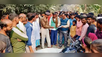 Hajipur News : पातेपुर में स्कूटी सवार शिक्षक की सड़क हादसे में गयी जान