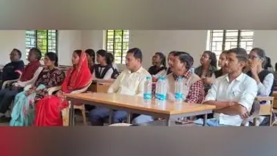 महिला कॉलेज में अभिभावक शिक्षक सम्मेलन : प्राचार्या