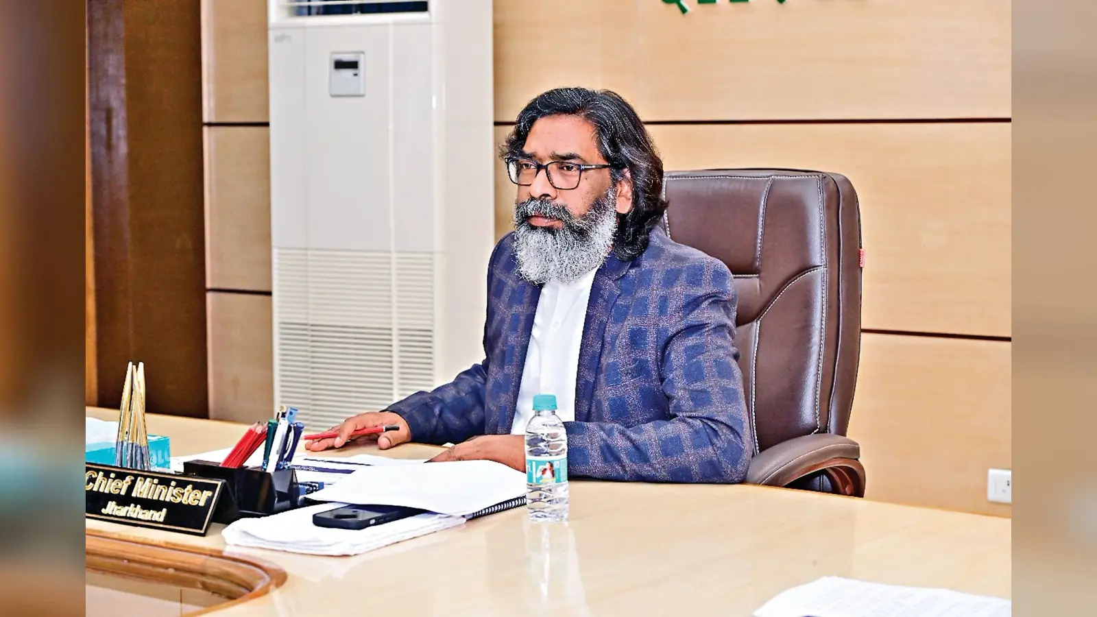 Jharkhand Government News : सभी विभाग राजस्व बढ़ाने का एक्शन प्लान बनायें : सीएम
