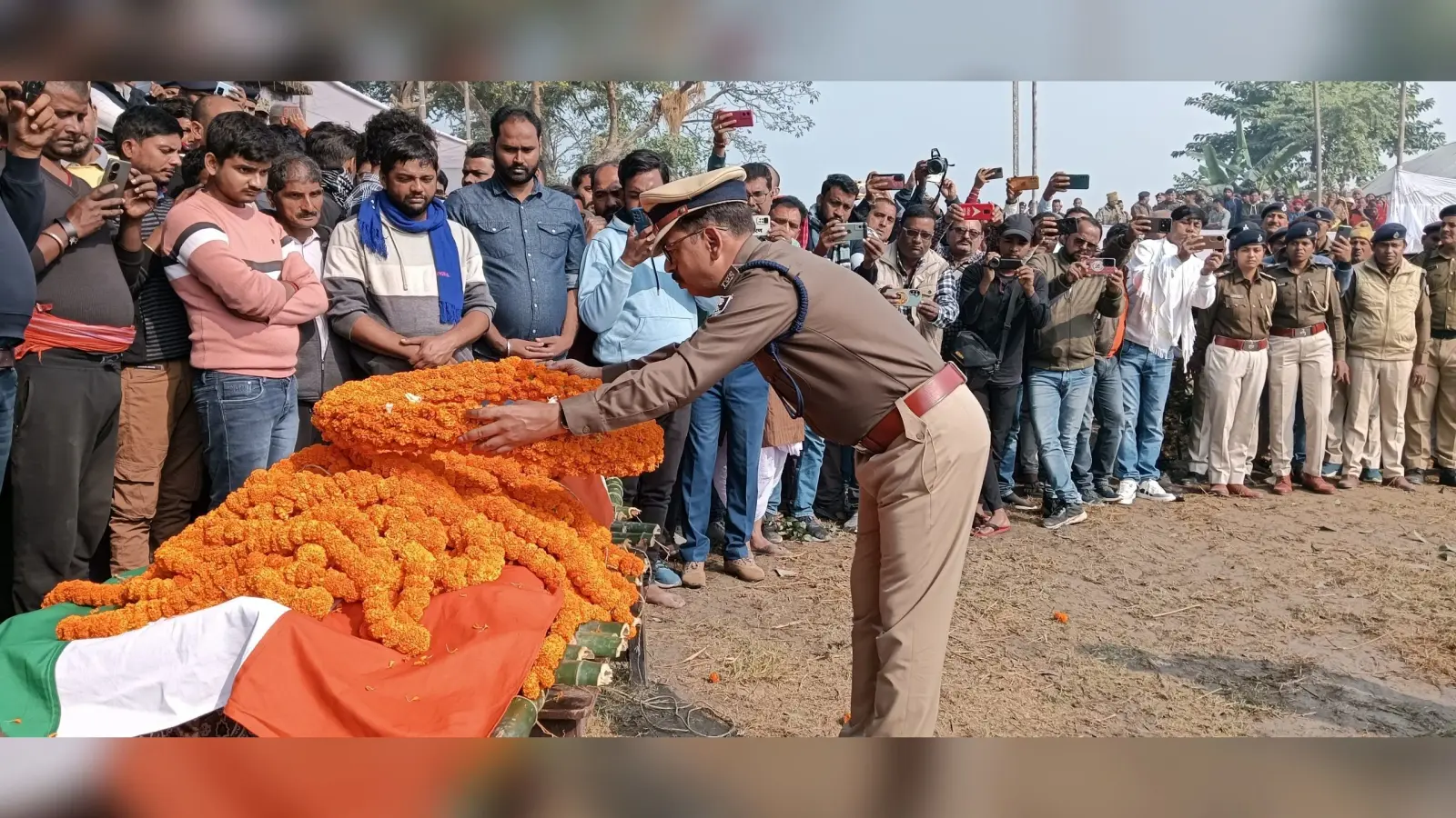 पुलिस सम्मान के साथ दी गयी आईपीएस हर्षवर्धन अंतिम विदाई
