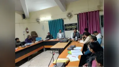 लंबित आवास को अविलंब करें पूर्ण : बीडीओ