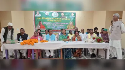 राजद के कार्यकर्ता सम्मेलन में संगठन को मजबूत करने पर चर्चा