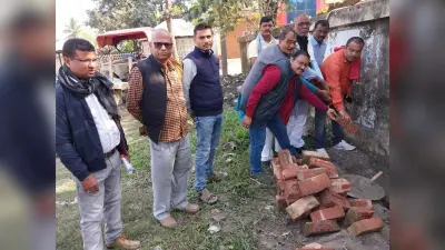 दो पंचायतों में मनरेगा योजना से खेल मैदान का किया गया शिलान्यास