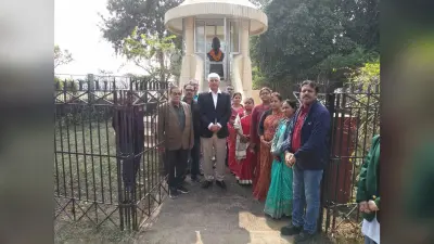 Deoghar news : हिंदी विद्यापीठ में जयंती पर याद किये गये देशरत्न डॉ. राजेंद्र प्रसाद