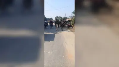 पैक्स चुनाव को ले भारत-नेपाल सीमा रही सील, एसएसबी व पुलिस जवान लगाते रहे गश्त
