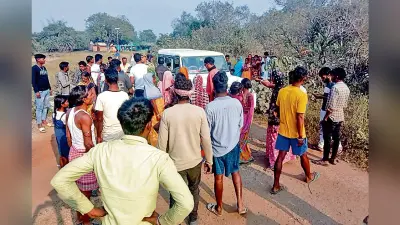 जामुड़िया : ईसीएल के न्यू केंदा ओसीपी में जोरदार ब्लास्टिंग से घरों में पड़ीं दरारें