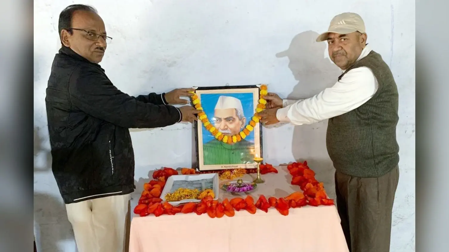 डॉ राजेन्द्र बाबू की जयंती पर स्कूल में भाषण व गायन प्रतियोगिता