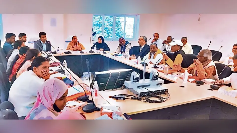 नगर निगम बोर्ड की बैठक : पुराने मार्केट का कराया जायेगा कायाकल्प