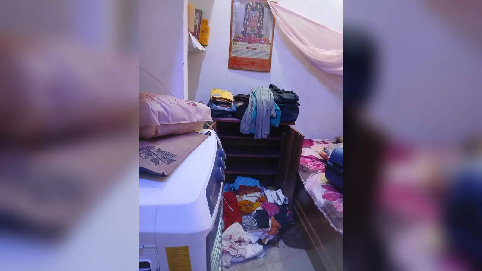 बंद मकान का ताला तोड़ उड़ायी सात लाख की संपत्ति