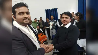 BOKARO NEWS : दिव्यांग अधिवक्ताओं को किया गया सम्मानित