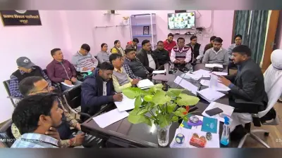 लंबित पीएम आवास को अविलंब करें पूर्ण : बीडीओ