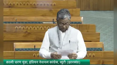 Seraikela news : सीनी रेलवे वर्कशॉप की सेहत सुधारने पर काम करे सरकार : सांसद