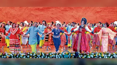 रंगारंग कार्यक्रम के साथ हुआ कोलकाता अंतरराष्ट्रीय फिल्म फेस्टिवल का आगाज