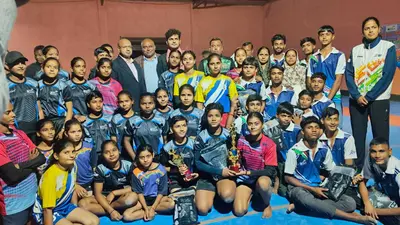 फैंसी बालिका कबड्डी मैच में लखीसराय टीम ने खगौर टीम को पांच पॉइंट से किया पराजित