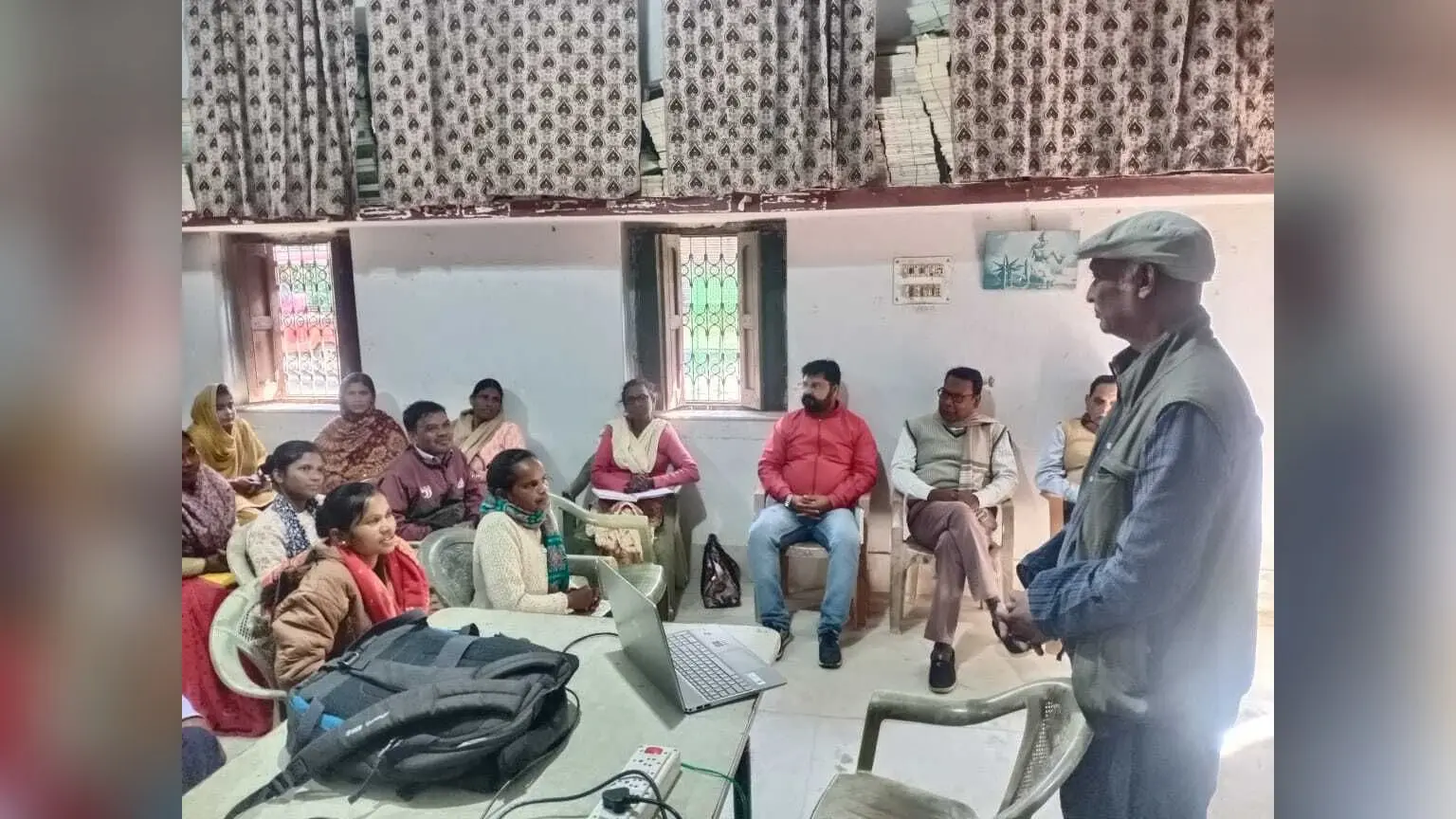 Deoghar news : जनसूचना अधिकार के तहत आवेदन लिखने और तैयार कर भेजने की बारिकियां बतायी