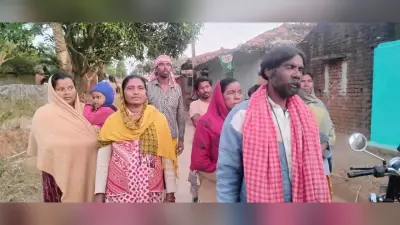 Deoghar news : जमुवासोल पत्थर खदान में ब्लास्टिंग से दर्जनों घरों में आयी दरारें, ग्रामीणों में रोष